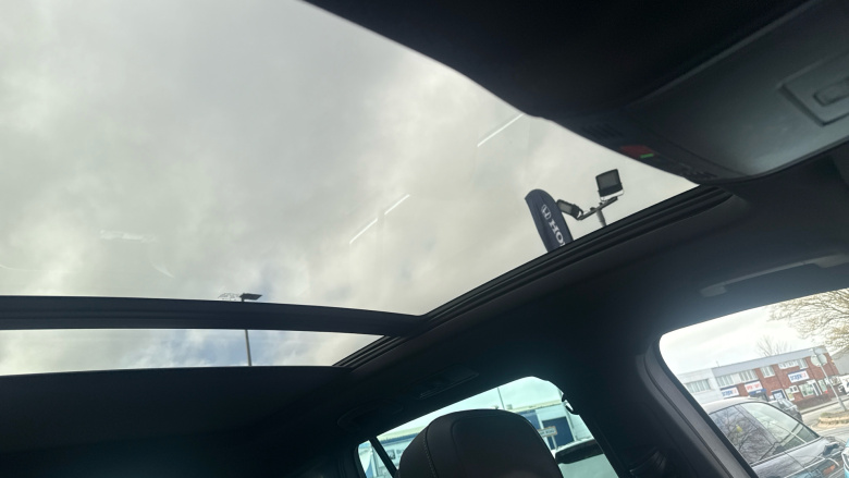 Volkswagen Tiguan 2.0 TDi 150 R-Line Tech 5dr DSG Diesel Estate